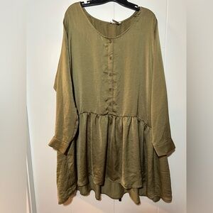 Jillian Harris “Drop it Low” Peplum Shift Dress